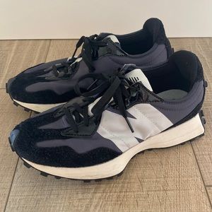 New Balance 327 🏃‍♀️